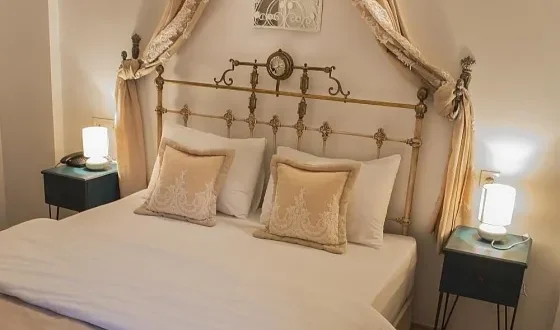 Oriella_Hotel_11_bisungasht_560.jpeg