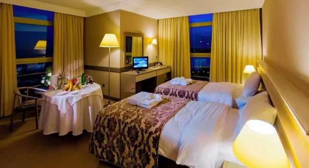 HOTEL FANTASIA DELUXE ROOM