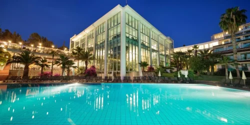 HOTEL PINE BAY HOLIDAY RESORT