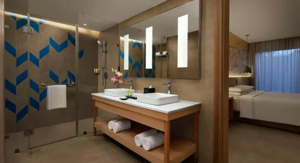 Hyatt Place Jaipur,s bathroom
